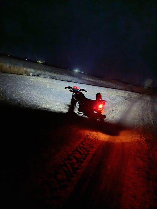 Мотоцикл GSX 200