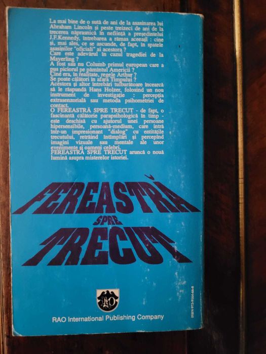 roman Fereastra spre trecut Hans Holzer