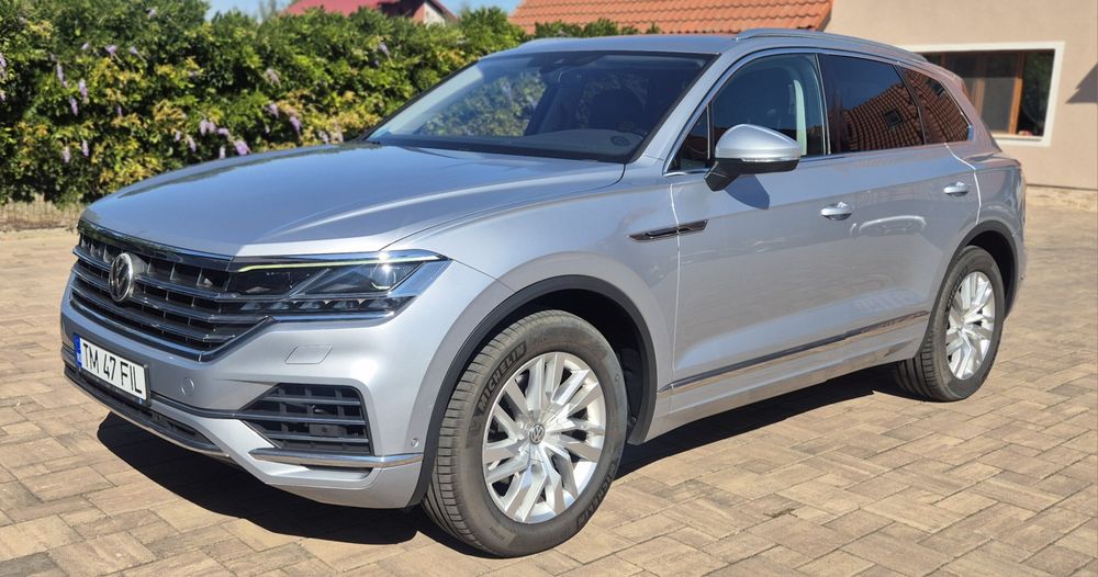 VOLKSWAGEN Touareg 2018 — imagine 1