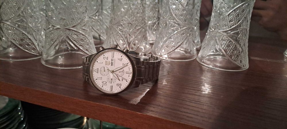 ЛНС Шверцарские оргинал. Ўзини ярим нархига бервораман!