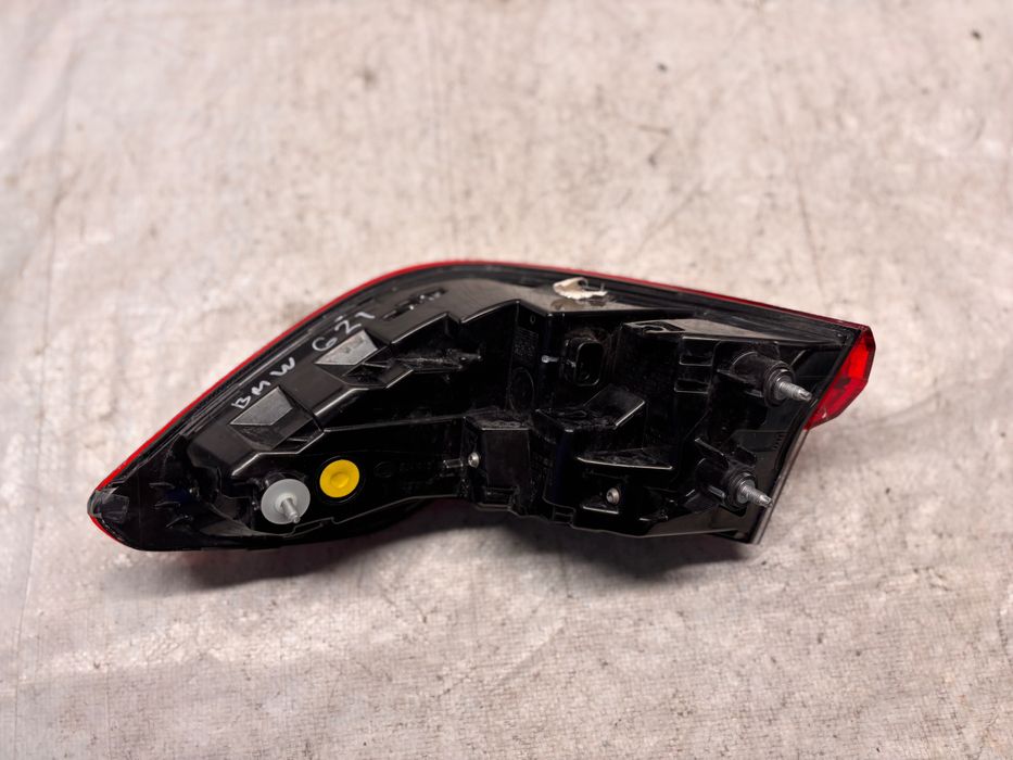 Стоп външен ляв • BMW 3 Series Touring (G21)