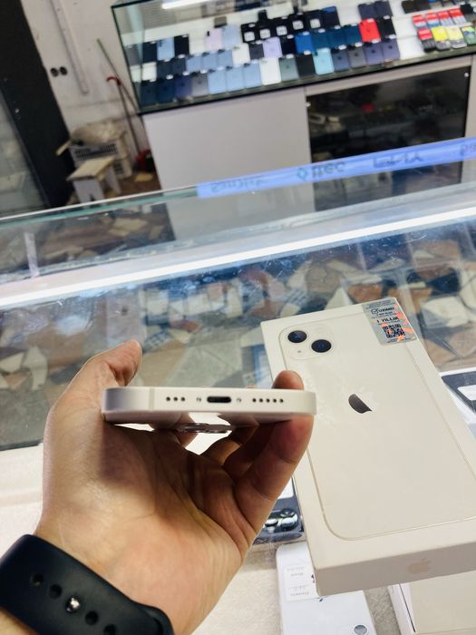 iPhone 13  128 gb silver ideal 100%