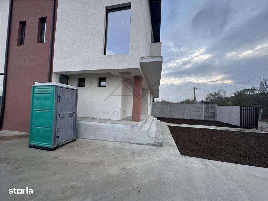 Vila De Vanzare La Cheie Toate Utilitatile -Ciorogarla Darvari