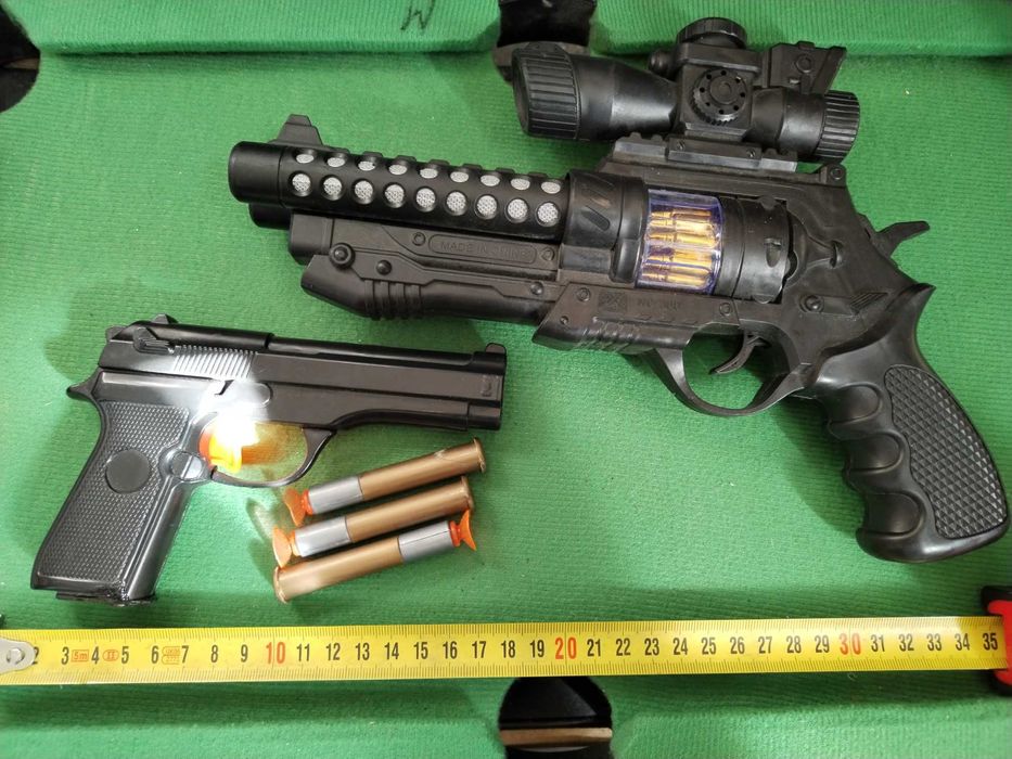 Метални Камиончета Колички Техника