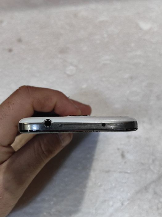 Samsung galaxy s 4 16 гб 2 сим