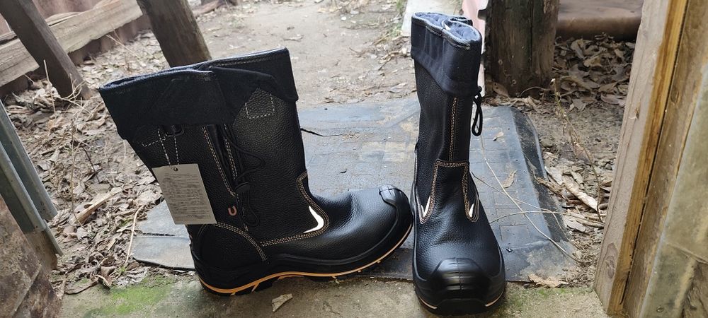 Сапоги резиновые спецобувь 41р.