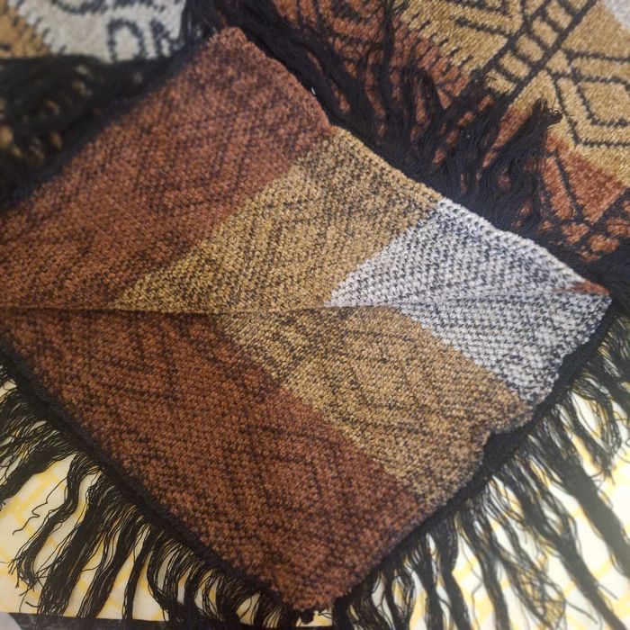 Poncho dama nuante de maro