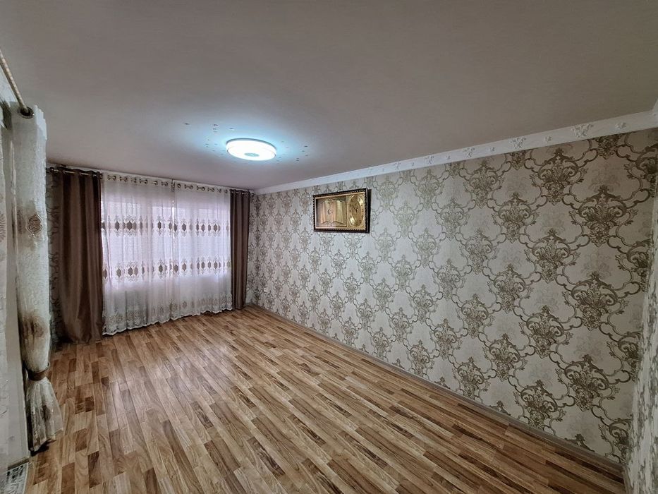 Квартира сотилади