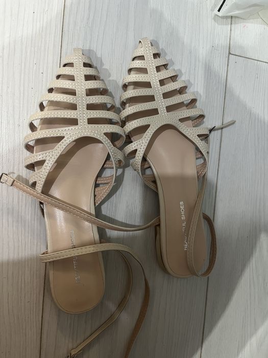 Туфли, босоножки