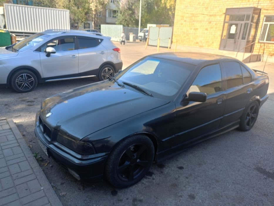 В срочной продаже Bmw M3 2.5