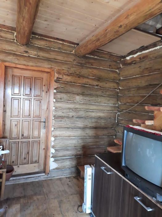 Casa din lemn rotund tratat 60mp pregatita pentru relocare