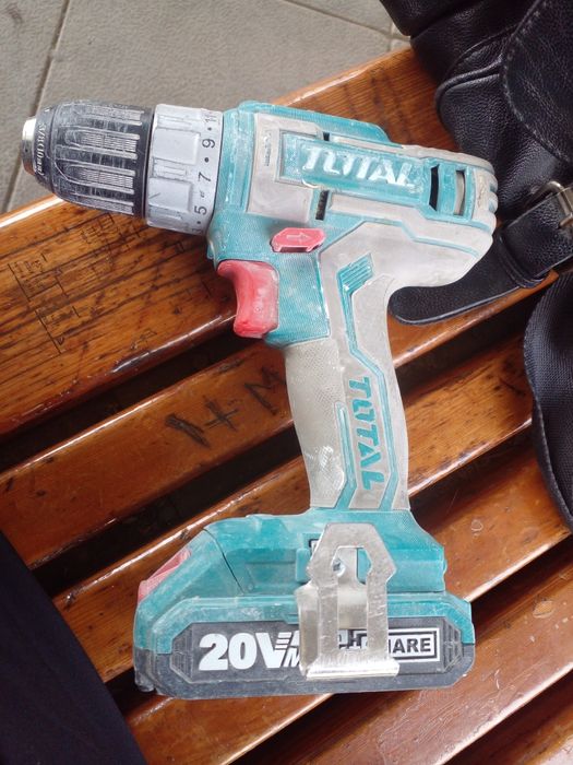 Продам электроинструменты