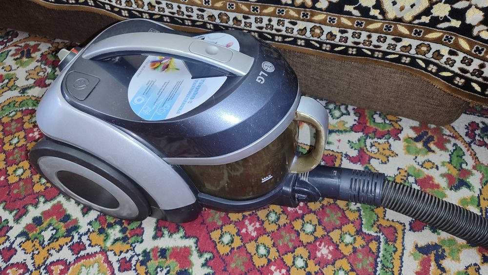 **Срочно! Пылесос LG VK78182RQ — мощная уборка без лишних хлопот**