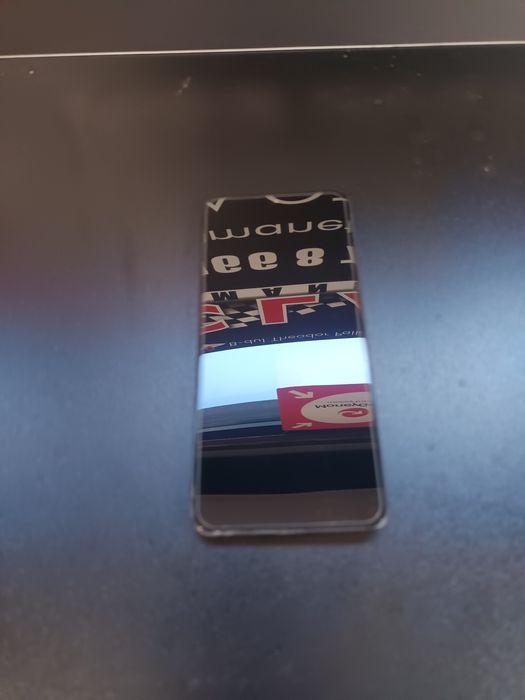 Amanet Ozana vinde poco F6 512gb