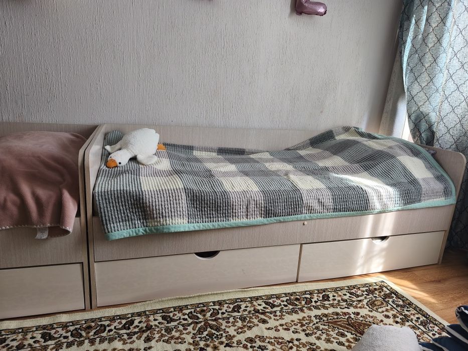 Продам две кровати