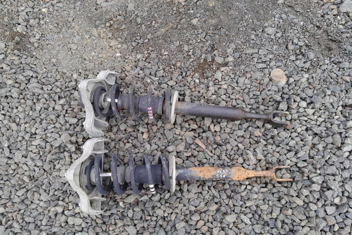 SET AMORTIZOARE FATA Audi A4 B7
