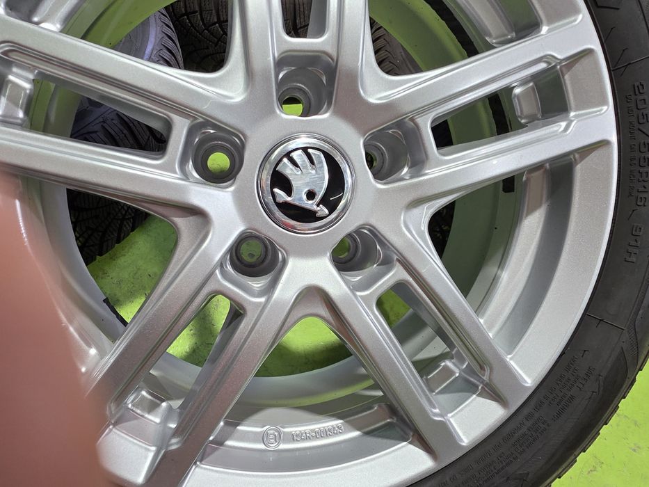 16 5x112 Skoda Octavia Vw Touran Caddy Passat Golf Audi 5х112 205/55/16