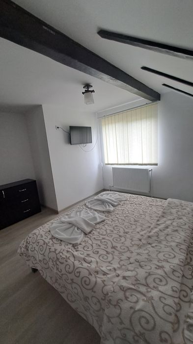 Cabana de inchiriat.