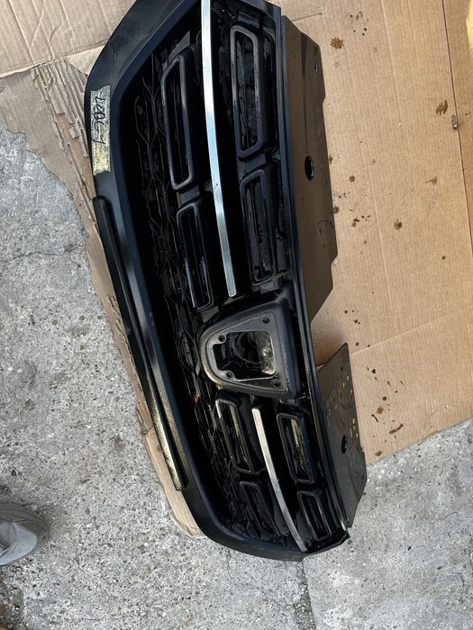 Grilă radiator dacia lodgy.dacia dokker