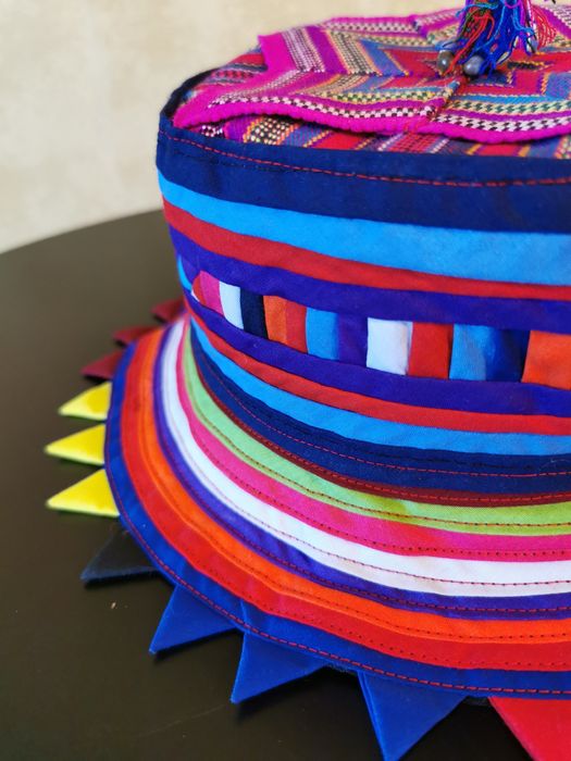 Шляпа. Из Тайланда.