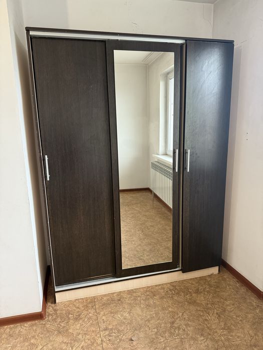 Шкаф для вещей б/у