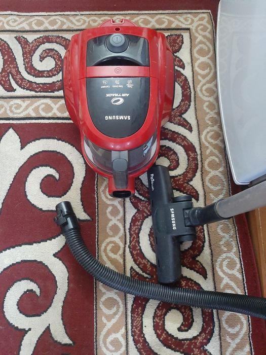 Продам пылесос SAMSUNG.
