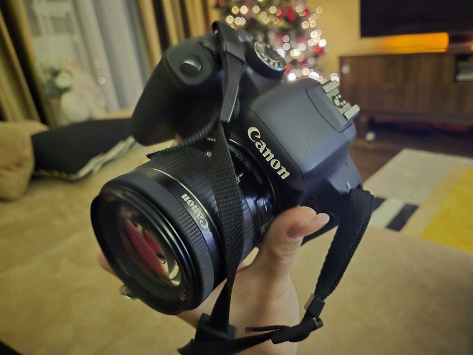 Canon EOS 800D + card + Geanta