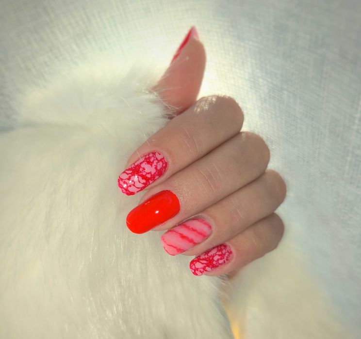 Unghii cu gel/ ojă semi Timișoara