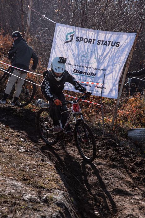 Велосипед TREK 3700 disc