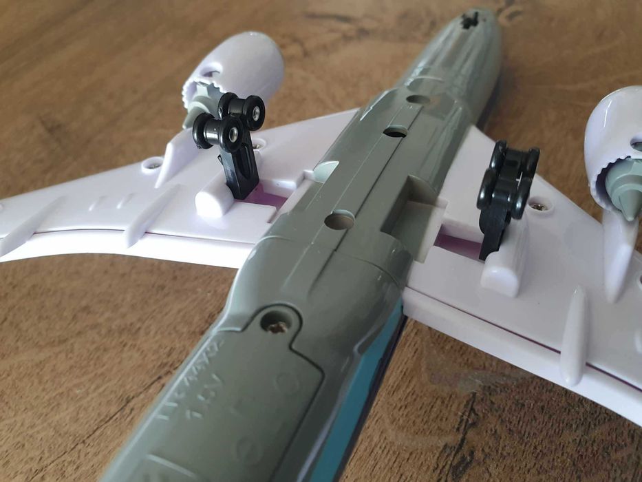 Macheta de avion ANA cu roti si cu sunet | Decoratie perfecta