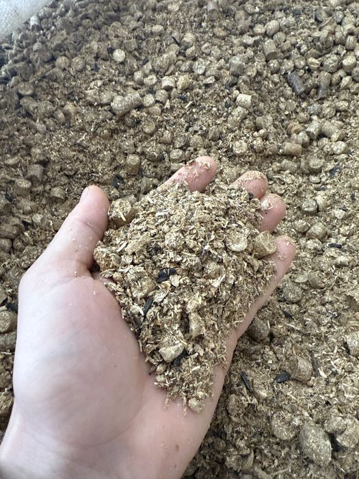 Vand amestec/furaje pentru animale