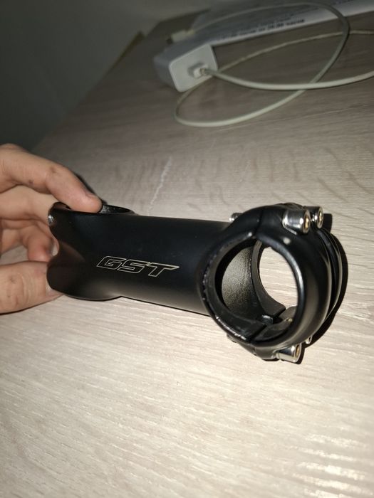 Лёгкий вынос на велосипед GST