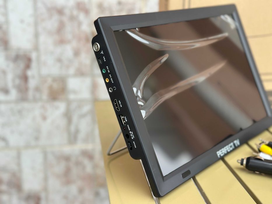 Преносим цифров телевизор PERFECT TV – 14" HDMI/USB/AV, 12V/220V