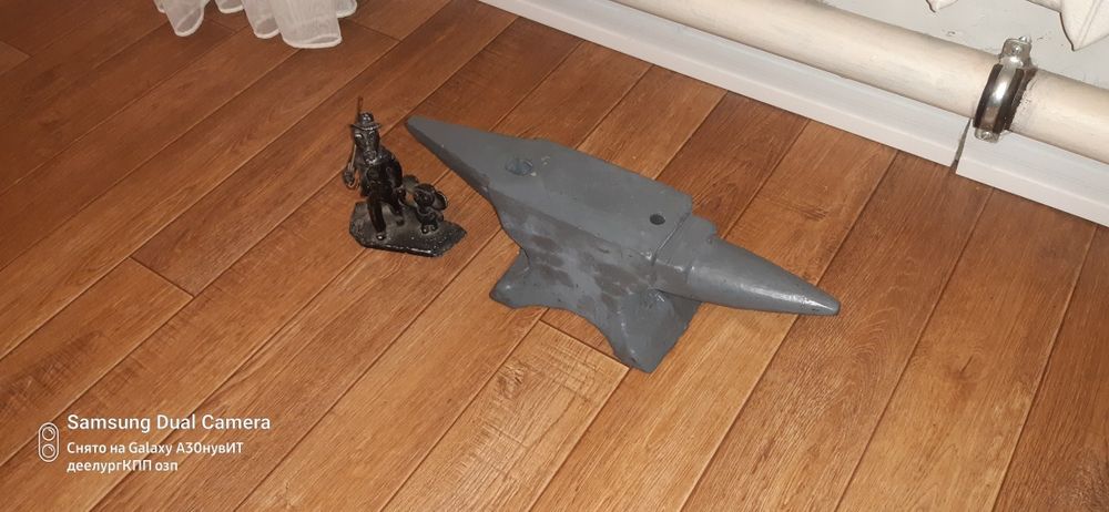 наковальня пудовая, редкая