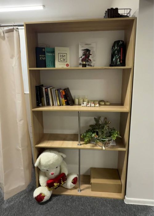 Шкафы и стеллажи