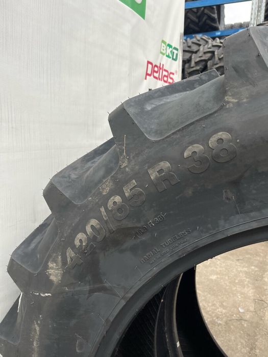 ANVELOPA 420/85 R38 (16.9R38) VREDESTEIN TRAXION 85 II 144A8 TL  Cauciucuri tractor, Fiat, Case, Fendt, John Deere, New Holland, Massey Ferguson, UTB