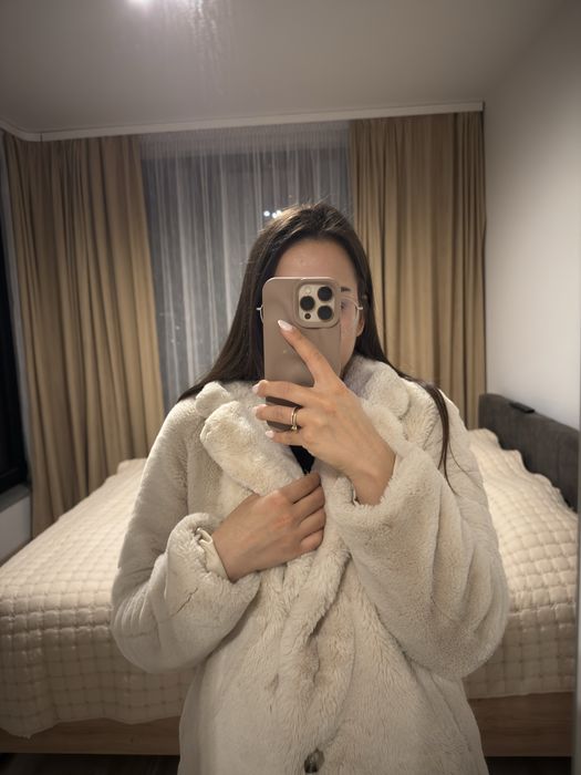 Палто PULL&BEAR с изкуствен косъм, размер S