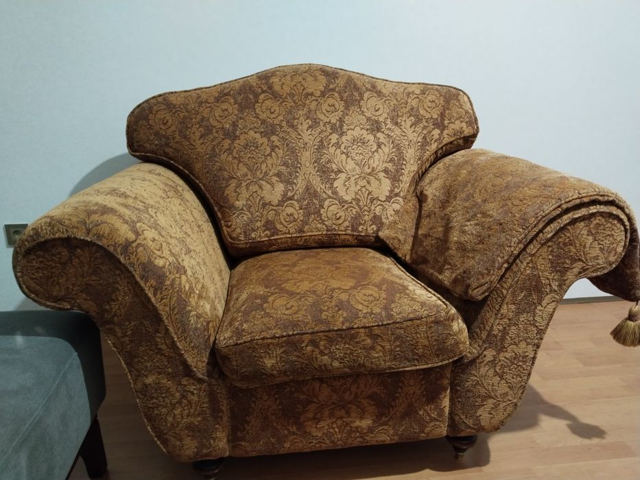 Продаю диван и 2 кресла. Качество топ