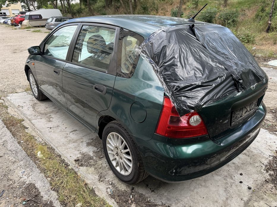 Honda Civic 7 1.6 i на части