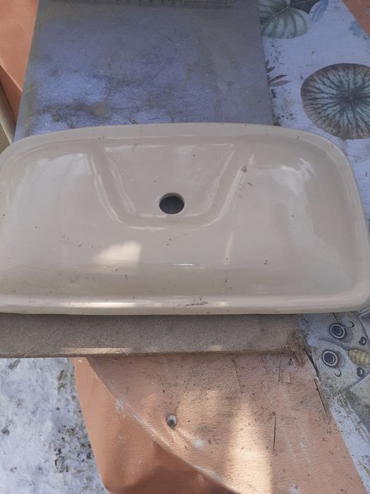 Крышка на бачек советского унитаза