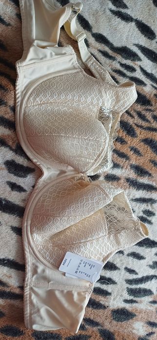 Бюстгалтер размер 105Н