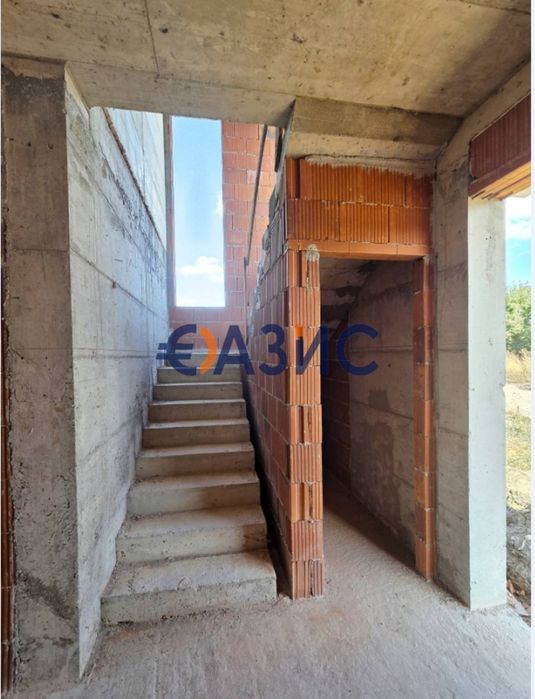 Продава се Къща в Бургас, Сарафово - 254 кв.м за 601 €/кв.м - Снимка #5
