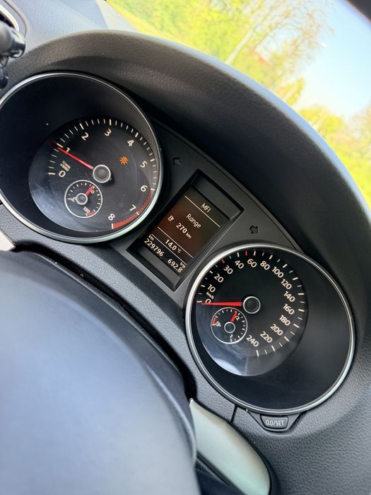 Volkswagen Golf 6