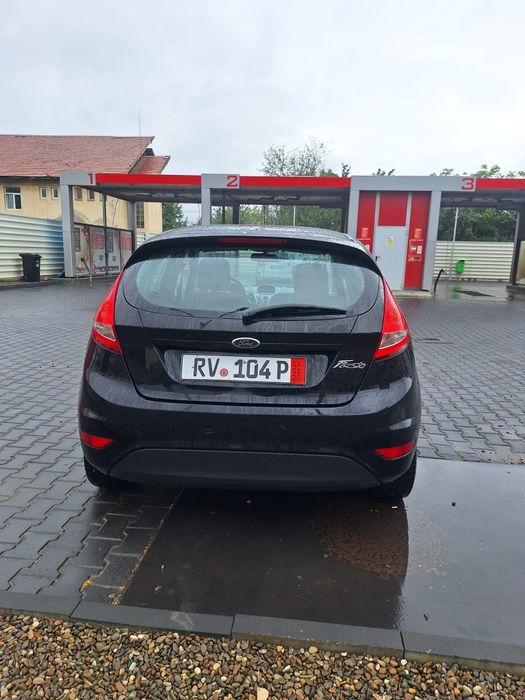 FORD Fiesta 2010 — imagine 4