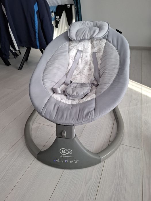 Leagan automat bebeluși