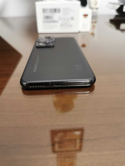 Huawei P60 pro impecabil .