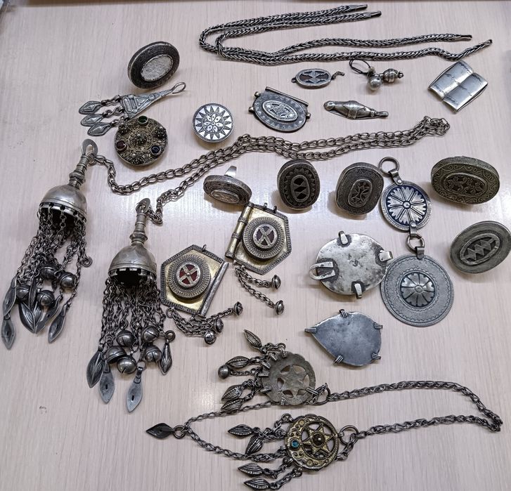 Бау басқұр сатылады