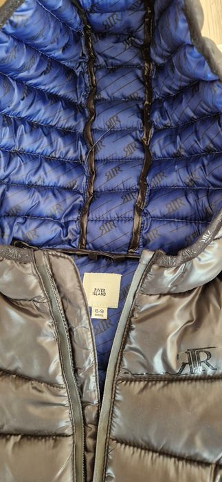 Geacă trei sezoane mărimea 6-9 luni