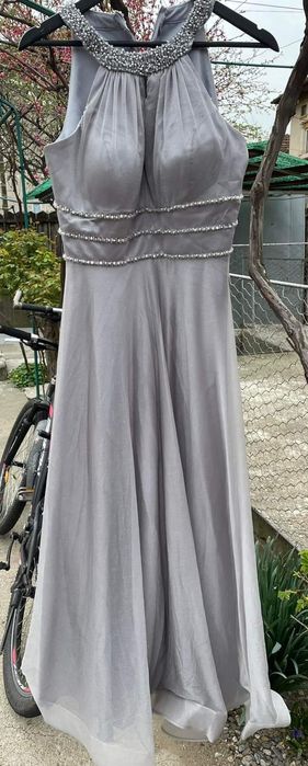 De vânzare rochie de seara și rochie de zi!