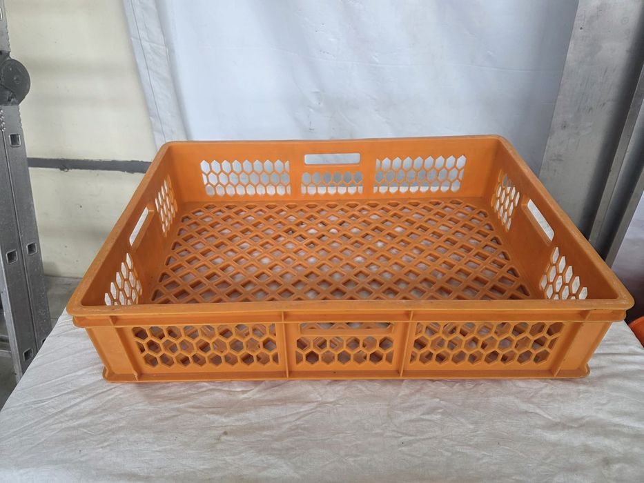 Немски пластмасови каси за хлебни изделия